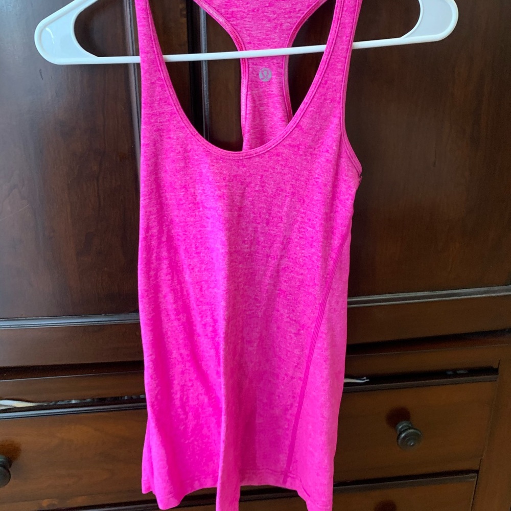 Pink lulu lemon top